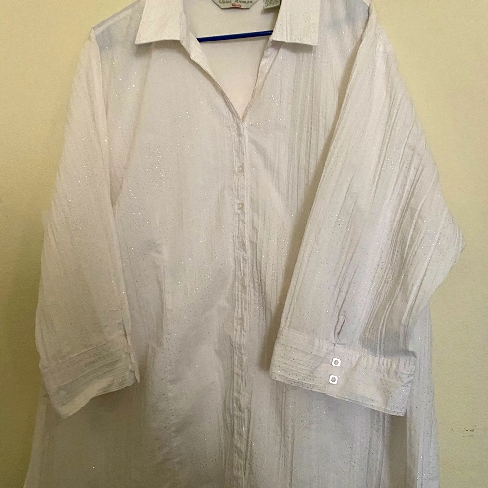 Women’s 3x top.